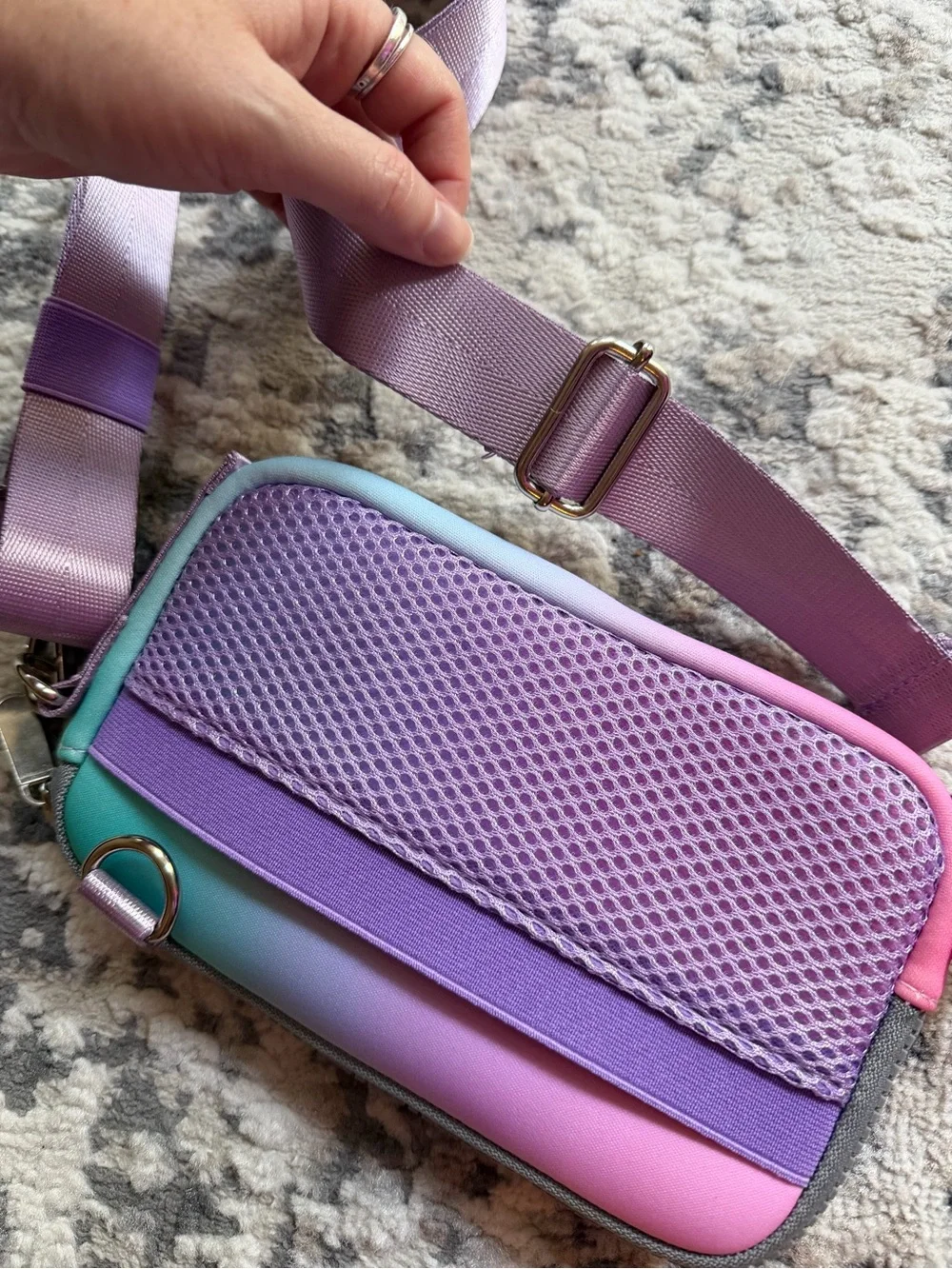 Alani nu ombré crossbody bag